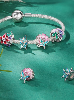 New<br>
Charms<br>
Arrival
